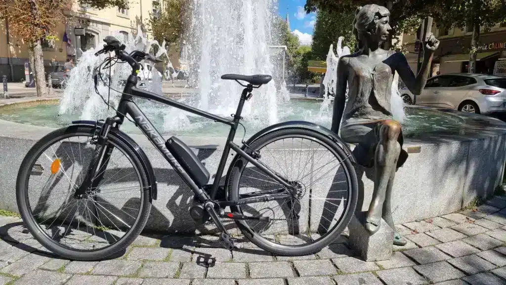Moteur roue avant , roue arrière et pédalier : comparons-les ! 4 pro mu8f3dmU