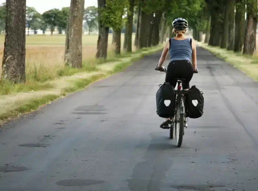 Voyager à vélo : comment bien se préparer ? 12 Image articles 17