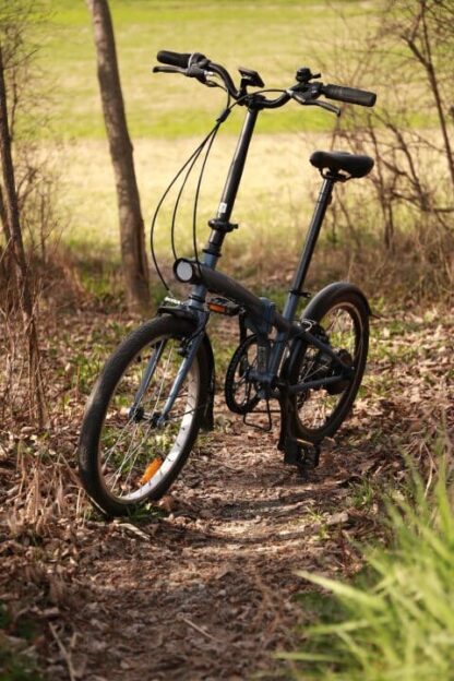 Vélo pliant BTWIN équipé d'un moteur ALL IN ONE arrière